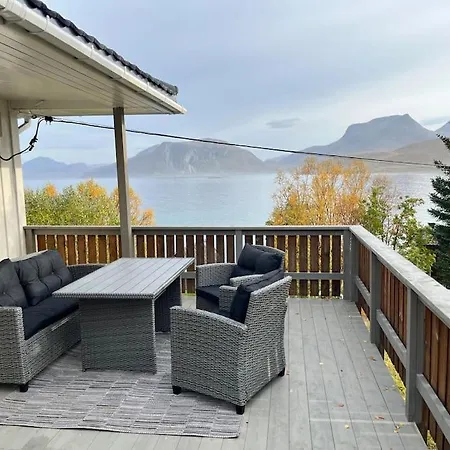 Beautiful House With A Unique And Spectacular View *