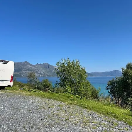 Beautiful House With A Unique And Spectacular View * Kvaloya
