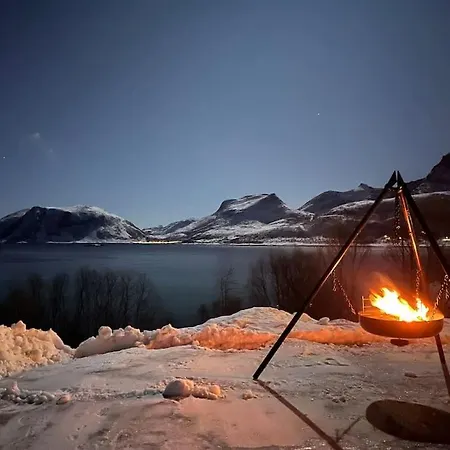 Beautiful House With A Unique And Spectacular View * Kvaloya